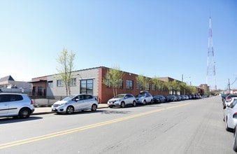 Osprey Lofts in Richmond, VA - Foto de edificio - Building Photo