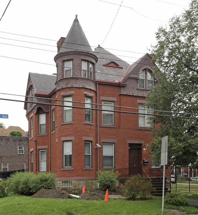 501 N Negley Ave in Pittsburgh, PA - Building Photo