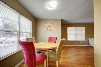 507 Bellevue Pl in Austin, TX - Building Photo - Building Photo