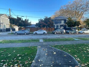 5837 Quebec St in Vancouver, BC - Building Photo - Building Photo