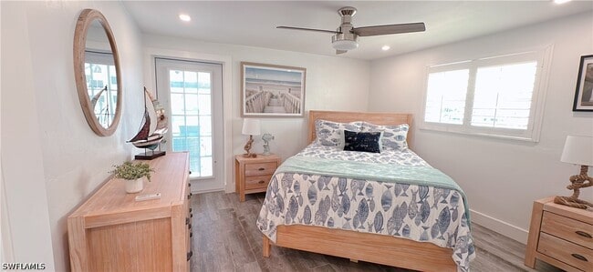 11 Palmview Blvd in Fort Myers Beach, FL - Building Photo - Building Photo