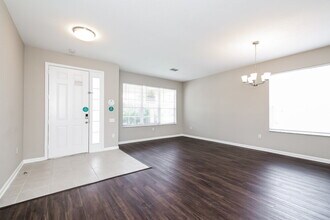 2185 Granger Ave in Kissimmee, FL - Building Photo - Building Photo