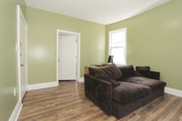 35 Baldwin Ave in Newark, NJ - Building Photo - Interior Photo