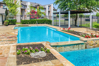 Carmel Brook in New Orleans, LA - Building Photo - Building Photo