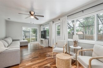 1762 Bayshore Blvd in Dunedin, FL - Building Photo - Building Photo