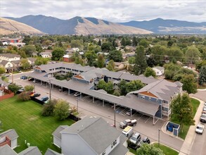 1500 Stoddard in Missoula, MT - Foto de edificio - Building Photo