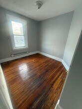 727 S 56th St in Philadelphia, PA - Building Photo - Building Photo