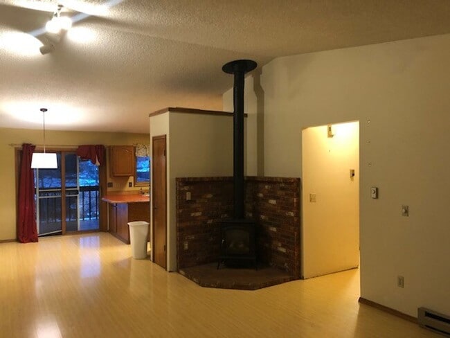 property at 501 S 15th Ave