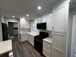 1343 Hermitage Ave in Charleston, SC - Building Photo - Building Photo