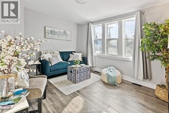 1704 Mercer St in Windsor, ON - Building Photo - Building Photo