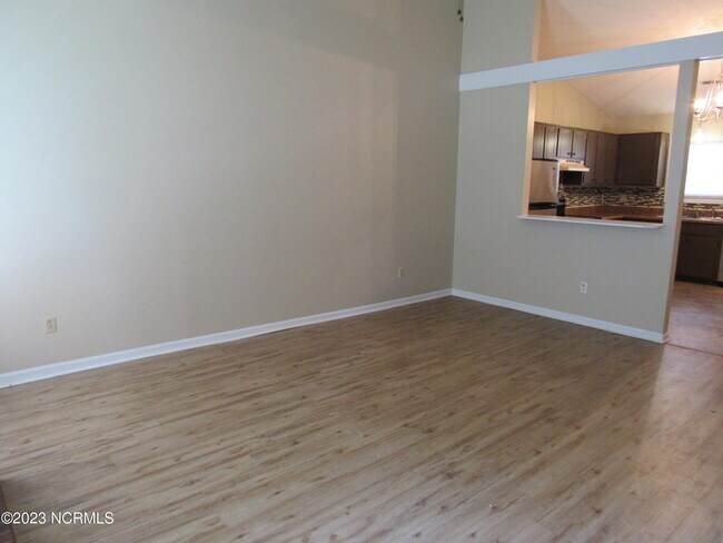 108 Corey Cir photo'