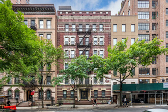 234-242 E 50th St in New York, NY - Building Photo - Building Photo