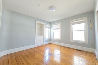 48 Boylston St in Lowell, MA - Building Photo - Building Photo