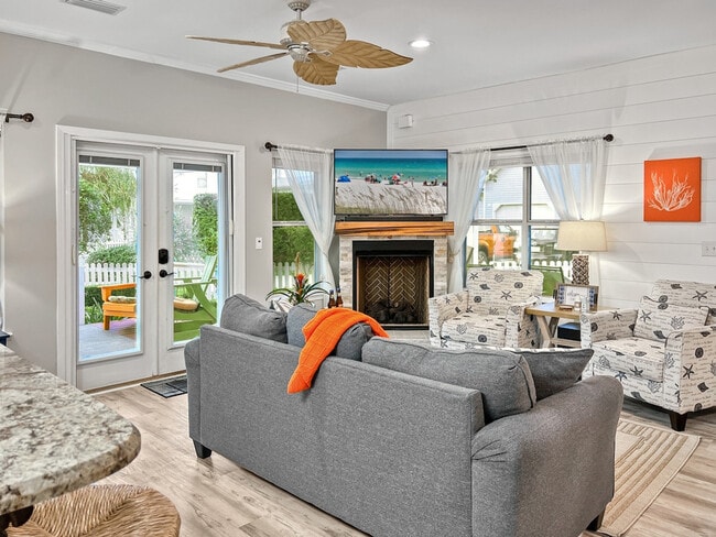 4485 Clipper Cove in Destin, FL - Building Photo - Building Photo
