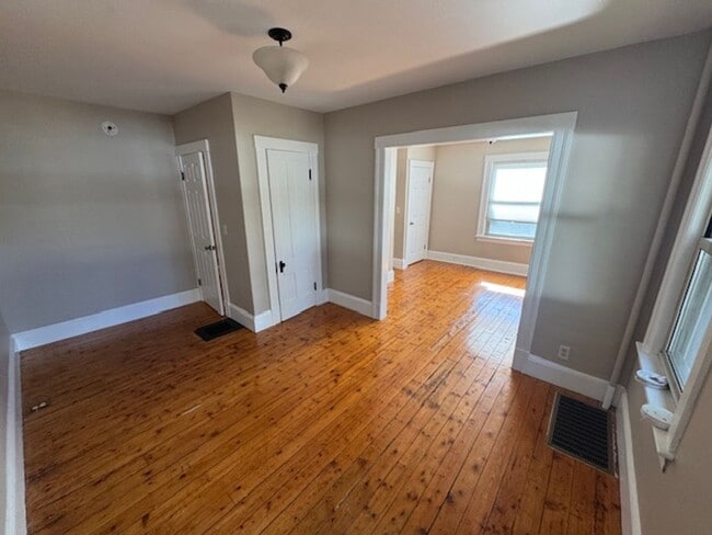 property at 1-7 Glenwood Ave