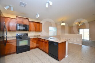 28173 N Superior Rd in San Tan Valley, AZ - Building Photo - Building Photo