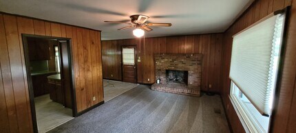 8326 Linville Rd in Oak Ridge, NC - Building Photo - Building Photo