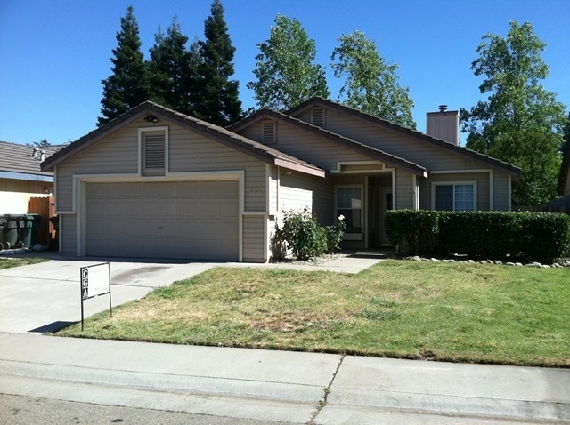 property at 8582 Underhill Dr