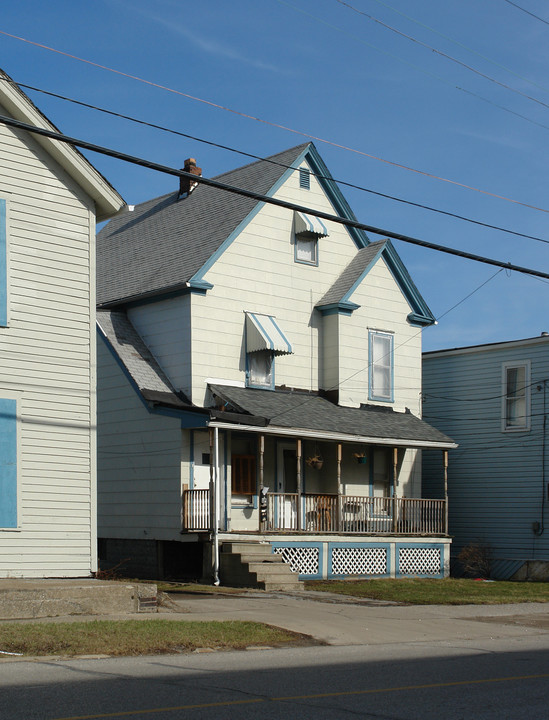 227 Colorado Ave in Lorain, OH - Building Photo