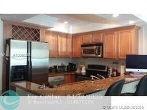 151 NE 16th Ave in Fort Lauderdale, FL - Building Photo - Building Photo