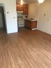 2441 Old Knoxville Pike, Unit 2441 Old Knoxville Pike in Maryville, TN - Building Photo - Building Photo