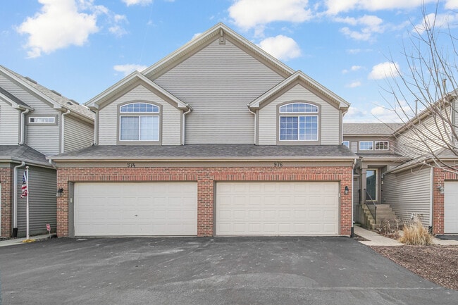 property at 976 Park Hill Cir