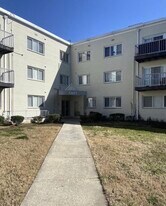 5601 Parker House Ter, Unit 218 in Hyattsville, MD - Building Photo