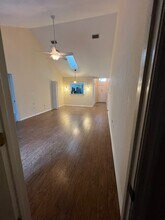 3211 NW 103rd Dr in Gainesville, FL - Building Photo - Building Photo