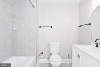 2644 E Hoffman St photo'