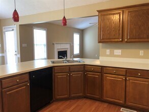 112 Pine Orchard Ct in Holly Springs, NC - Building Photo - Building Photo