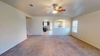 200 Splawn Ranch Dr in Killeen, TX - Building Photo