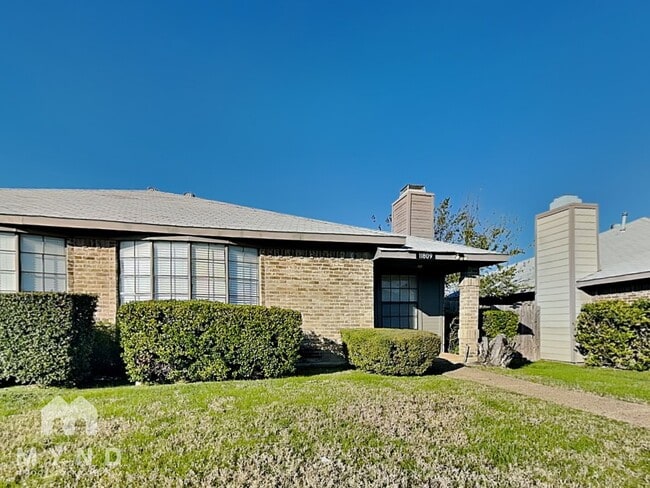 property at 11809 Garden Terrace Dr