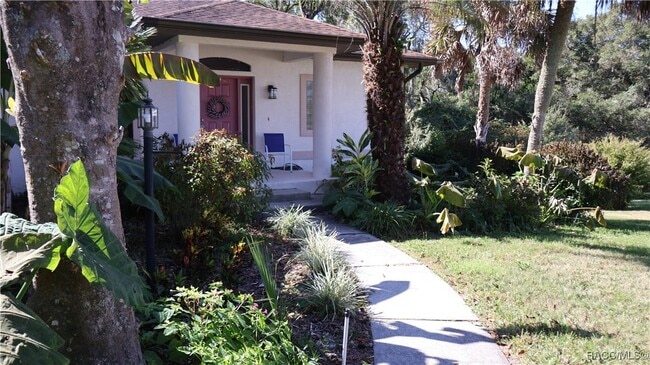 3150 E Sweet Meadow Ct in Hernando, FL - Foto de edificio - Building Photo