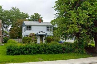 108 Bonaventure Ave in St John's, NL - Building Photo