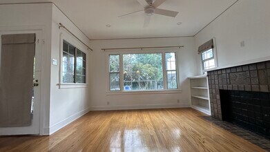 4525 Ambrose Ave in Los Angeles, CA - Building Photo - Building Photo