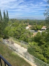 19122 Clymer St in Porter Ranch, CA - Foto de edificio - Building Photo