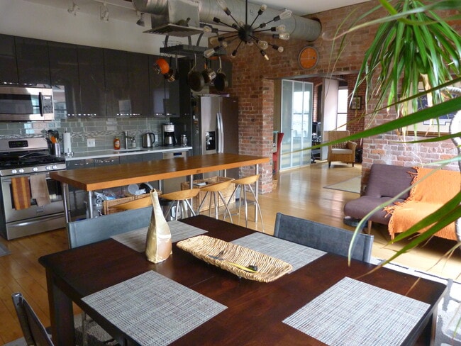 property at 21 Wormwood St