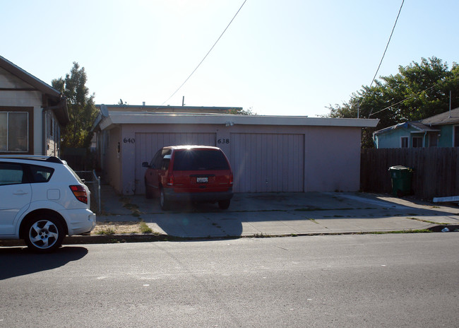 638 19th St in Richmond, CA - Foto de edificio - Building Photo