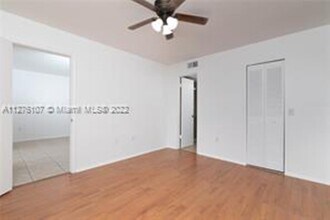9189 NW 1st St, Unit 201 in Pembroke Pines, FL - Building Photo - Building Photo