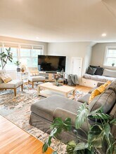 64 Foreside Rd, Unit 3B in Falmouth, ME - Foto de edificio - Building Photo