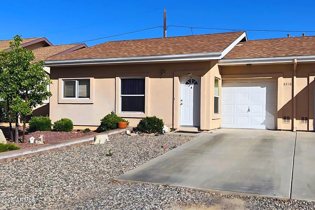 8416 E Leigh Dr in Prescott Valley, AZ - Building Photo