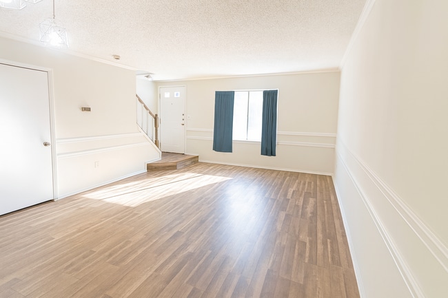 property at 2 Cheshire Dr