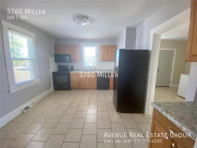 3760 Miller Rd in Arnold, MO - Building Photo - Building Photo