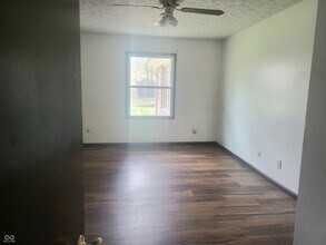 7627 Venetian Way in Indianapolis, IN - Building Photo - Building Photo