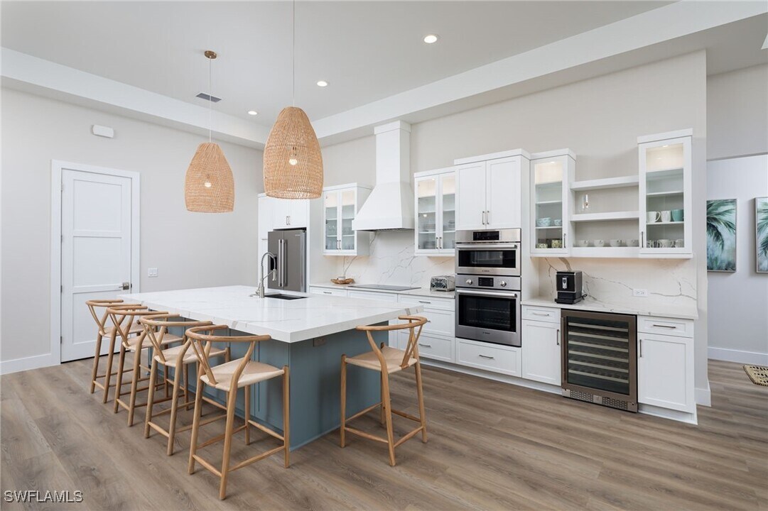 1257 11th Ct N in Naples, FL - Building Photo