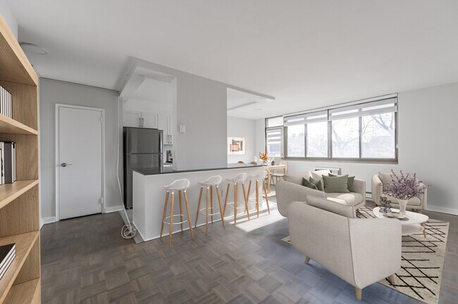 411 Eglinton Ave E in Toronto, ON - Building Photo - Building Photo