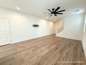 5414 Enchanted Rose St in Las Vegas, NV - Building Photo - Building Photo