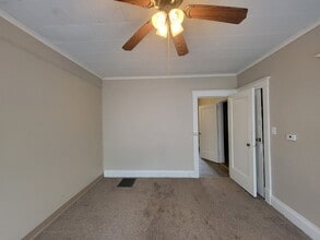 3225 5th Ave in Des Moines, IA - Building Photo - Building Photo
