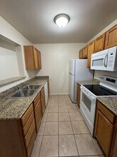 1412-1414-1414 Greensboro Dr in Columbia, MO - Building Photo - Building Photo