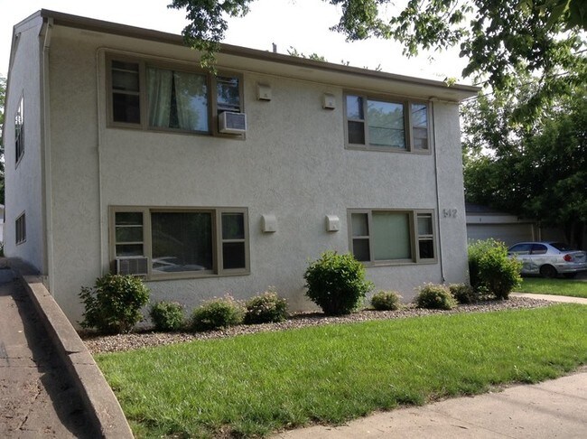 512 W 16th St-Unit -6 in Sioux Falls, SD - Building Photo - Building Photo